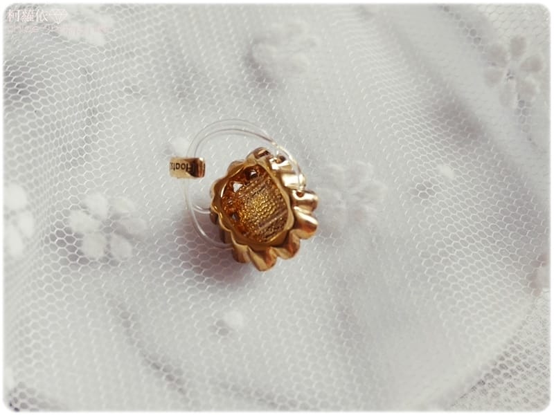 floats_18.JPG floats_18.JPG