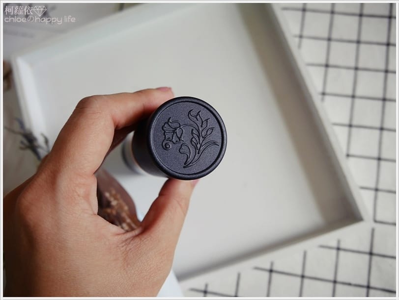 userISM水漾仙跡靓白緊緻眼周精萃_08.JPG userISM水漾仙跡靓白緊緻眼周精萃_08.JPG