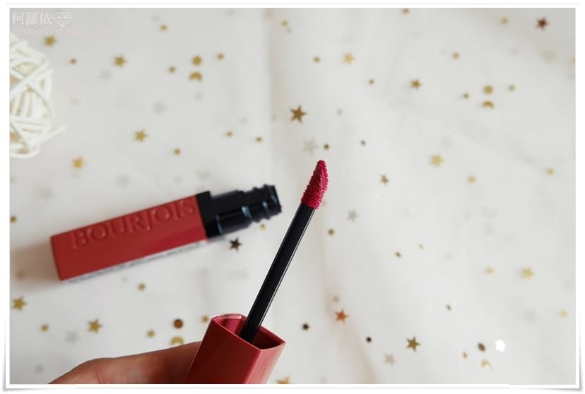 妙巴黎霓彩迷光唇釉_14.JPG 妙巴黎霓彩迷光唇釉_14.JPG
