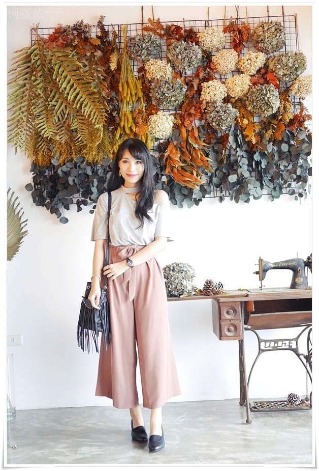 蝴蝶結綁帶穿搭_柯蘿依_01.JPG 蝴蝶結綁帶穿搭_柯蘿依_01.JPG