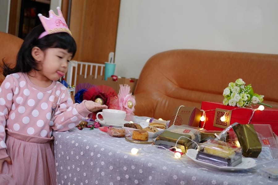 康鼎中西式喜餅真心如意雙層27.JPG 康鼎中西式喜餅真心如意雙層27.JPG