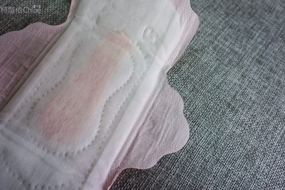 康乃馨香黛兒衛生棉護墊20.JPG 康乃馨香黛兒衛生棉護墊20.JPG