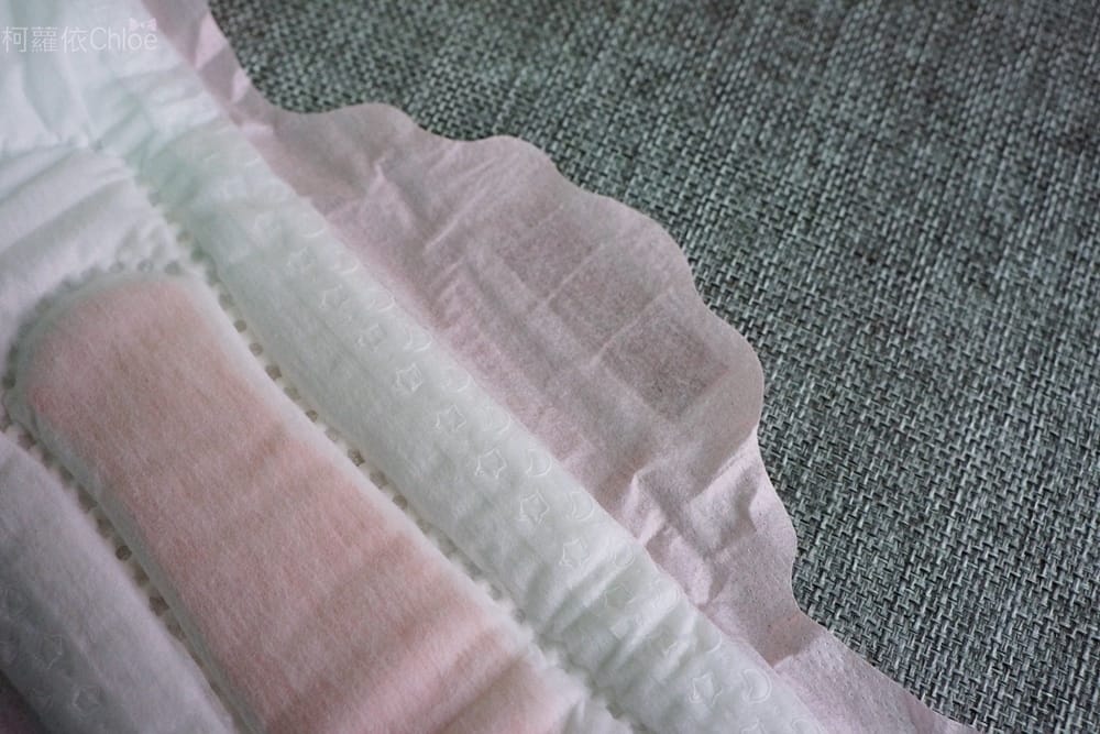 康乃馨香黛兒衛生棉護墊41.JPG 康乃馨香黛兒衛生棉護墊41.JPG