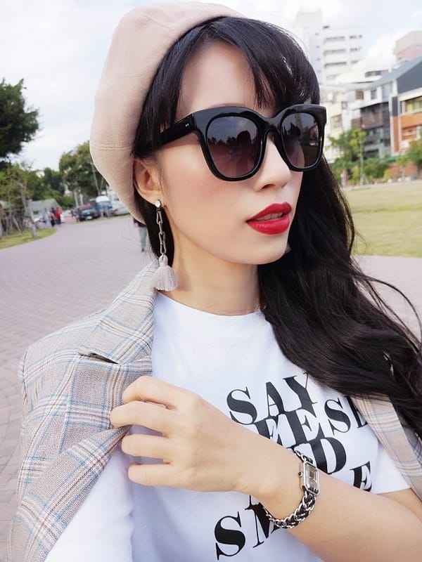 L%5COreal X BALMAIN限量聯名訂製唇膏#355 Domination主宰10.jpg L%5COreal X BALMAIN限量聯名訂製唇膏#355 Domination主宰10.jpg