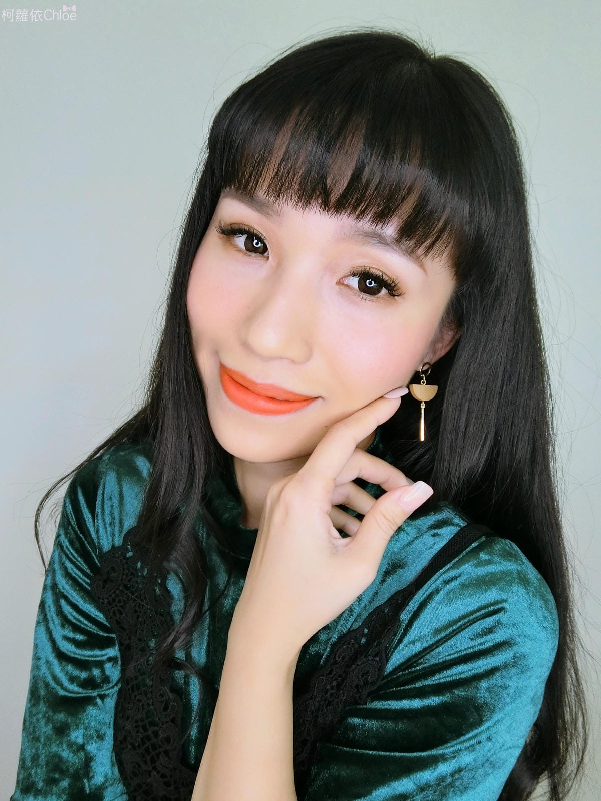 植村秀 極保濕輕感防護乳、花瓣肌粉亮粉底液、#55零刷痕粉底刷 粉紅限量版、秒定妝控油噴霧27.JPG 植村秀 極保濕輕感防護乳、花瓣肌粉亮粉底液、#55零刷痕粉底刷 粉紅限量版、秒定妝控油噴霧27.JPG