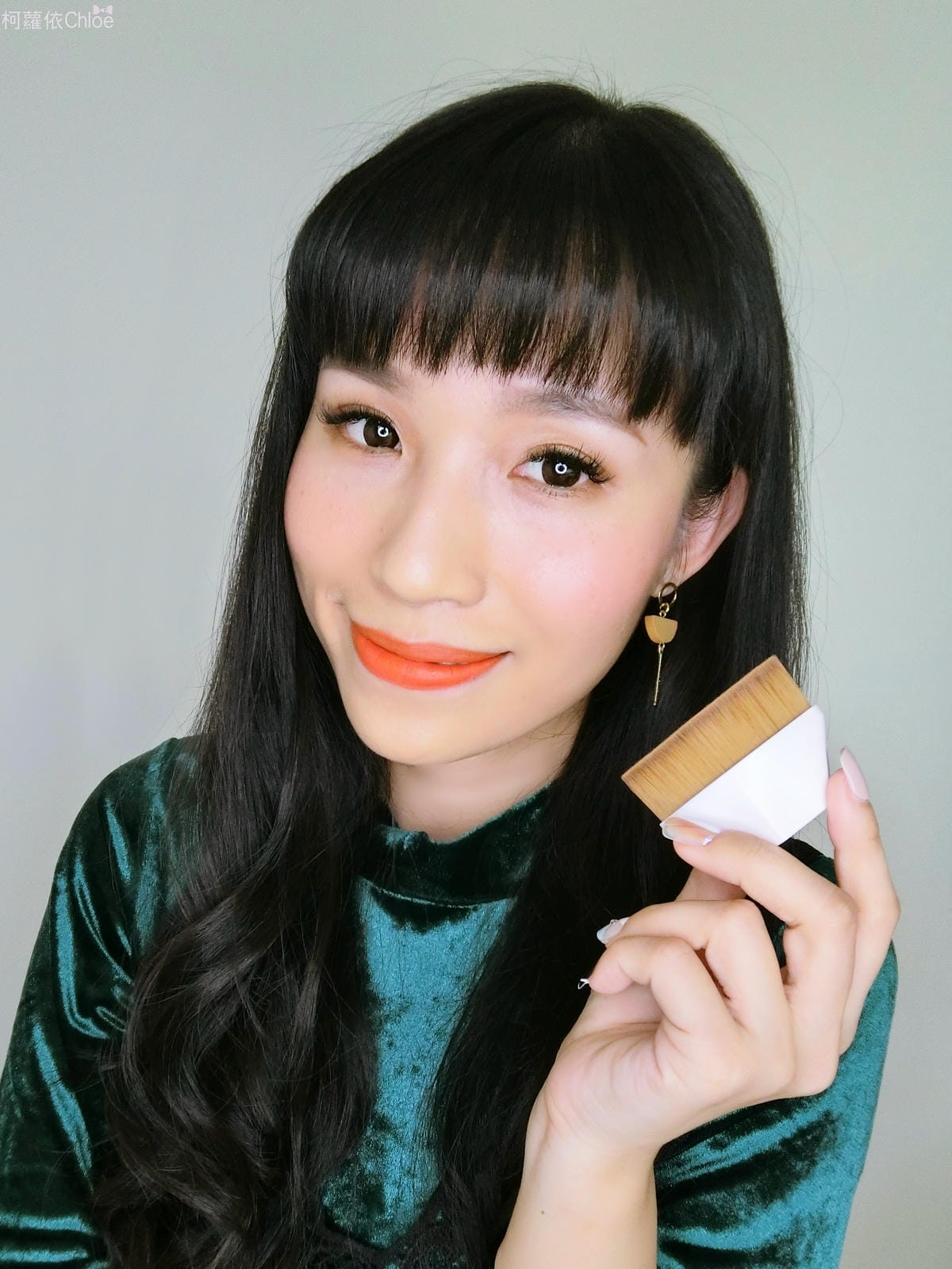 植村秀 極保濕輕感防護乳、花瓣肌粉亮粉底液、#55零刷痕粉底刷 粉紅限量版、秒定妝控油噴霧13A.JPG 植村秀 極保濕輕感防護乳、花瓣肌粉亮粉底液、#55零刷痕粉底刷 粉紅限量版、秒定妝控油噴霧13A.JPG