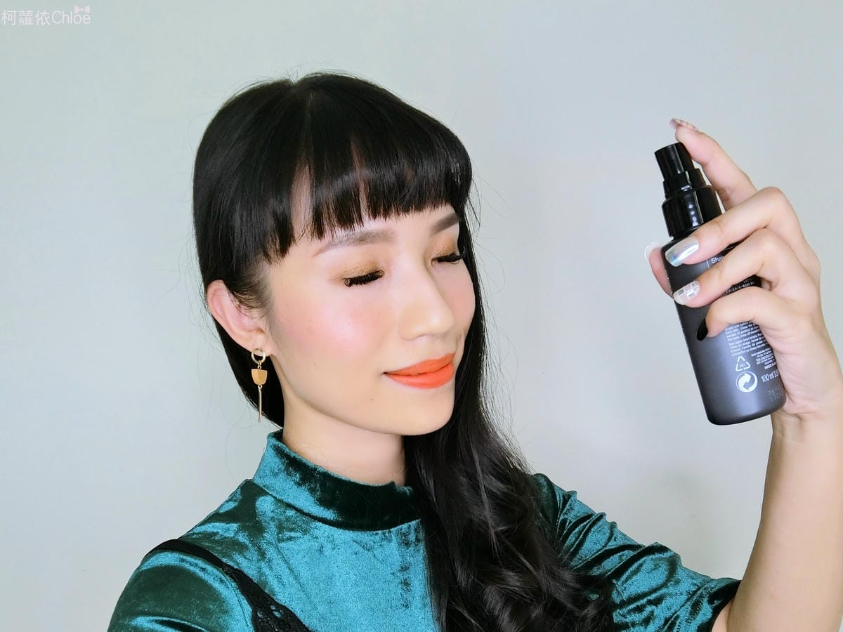 植村秀 極保濕輕感防護乳、花瓣肌粉亮粉底液、#55零刷痕粉底刷 粉紅限量版、秒定妝控油噴霧26.JPG 植村秀 極保濕輕感防護乳、花瓣肌粉亮粉底液、#55零刷痕粉底刷 粉紅限量版、秒定妝控油噴霧26.JPG