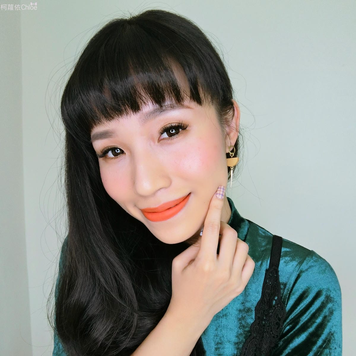 植村秀 極保濕輕感防護乳、花瓣肌粉亮粉底液、#55零刷痕粉底刷 粉紅限量版、秒定妝控油噴霧21.JPG 植村秀 極保濕輕感防護乳、花瓣肌粉亮粉底液、#55零刷痕粉底刷 粉紅限量版、秒定妝控油噴霧21.JPG