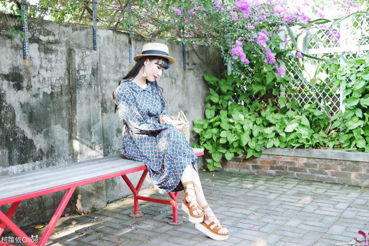 復古綠圓綁帶長袖雪紡洋裝4.JPG 復古綠圓綁帶長袖雪紡洋裝4.JPG