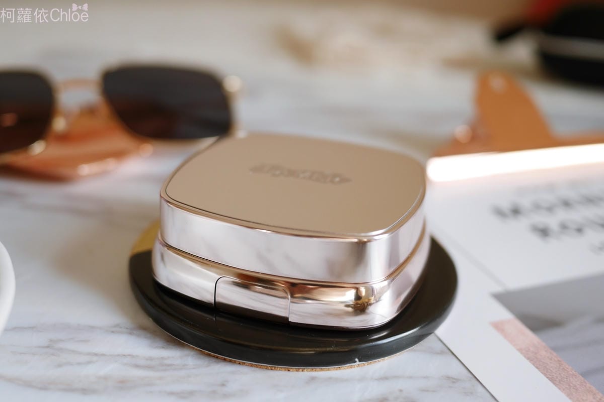 LA MER海洋拉娜奇蹟煥采氣墊粉霜超強遮瑕力與保濕度推薦5.JPG LA MER海洋拉娜奇蹟煥采氣墊粉霜超強遮瑕力與保濕度推薦5.JPG