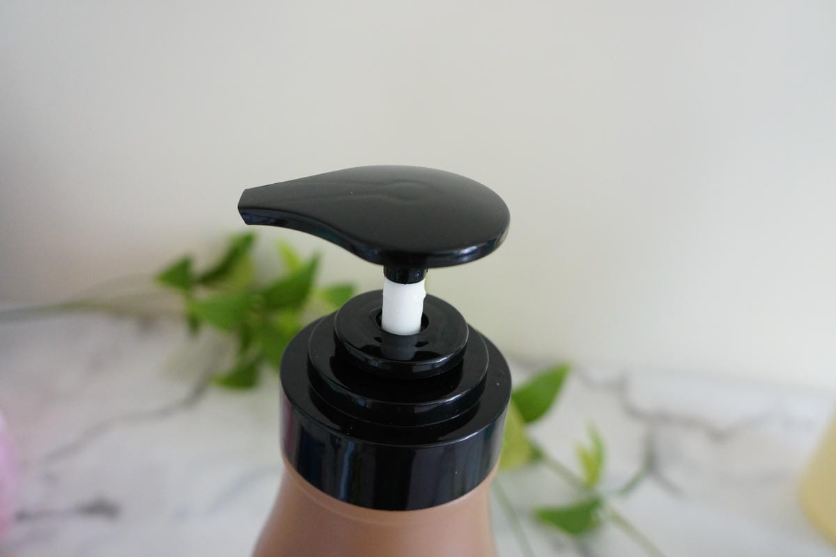 Our Family 一家人益生菌 洗髮精 養髮 控油 護色 去屑_33.JPG Our Family 一家人益生菌 洗髮精 養髮 控油 護色 去屑_33.JPG