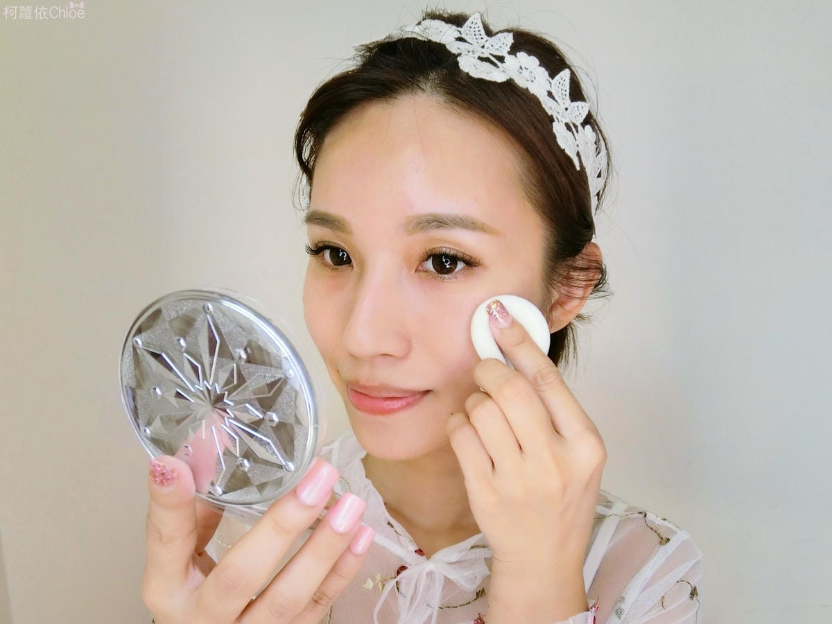 雪肌精CC絲絨雪粉餅18.JPG 雪肌精CC絲絨雪粉餅18.JPG