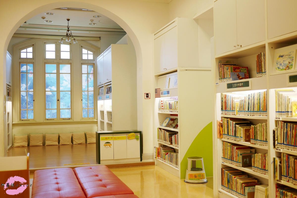 台灣文學館兒童文學書房5.JPG