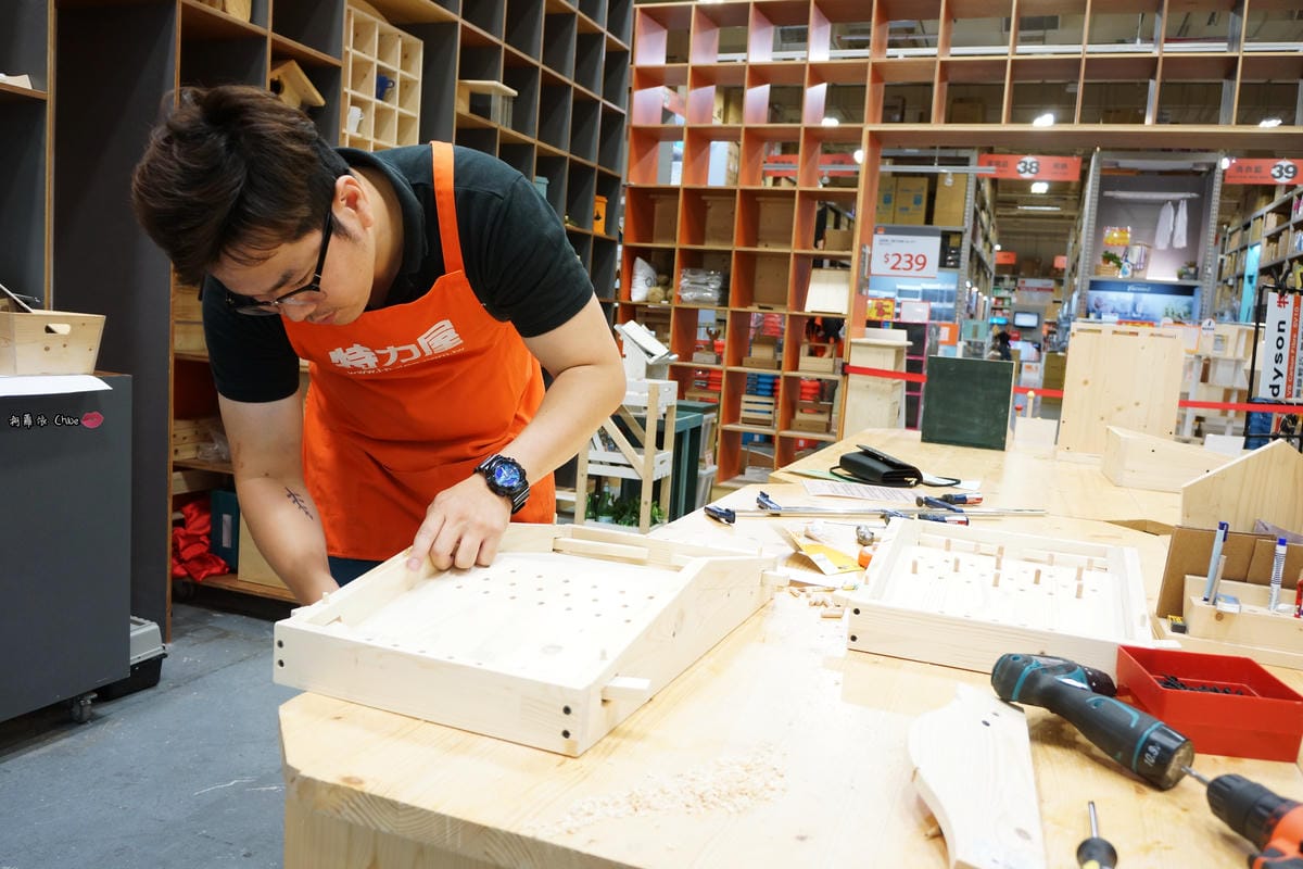 特力屋手創空間 木工手作教學 親子DIY彈珠檯37.JPG 特力屋手創空間 木工手作教學 親子DIY彈珠檯37.JPG