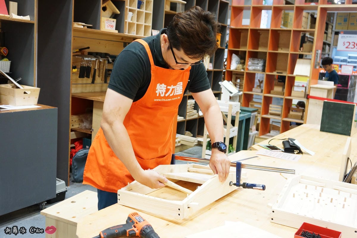 特力屋手創空間 木工手作教學 親子DIY彈珠檯29.JPG 特力屋手創空間 木工手作教學 親子DIY彈珠檯29.JPG