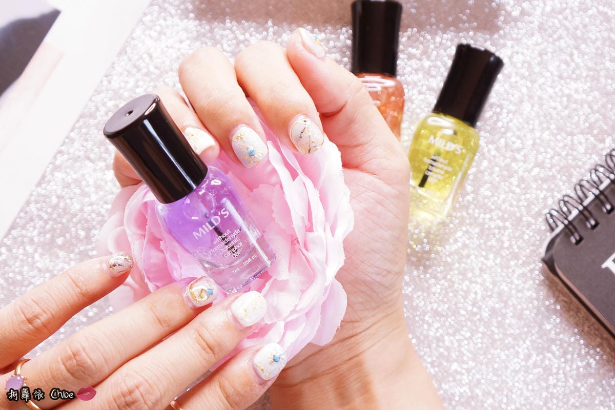 MILD%5CS曼思指緣修護油水性可剝健康指彩+2in1護甲18.JPG MILD%5CS曼思指緣修護油水性可剝健康指彩+2in1護甲18.JPG