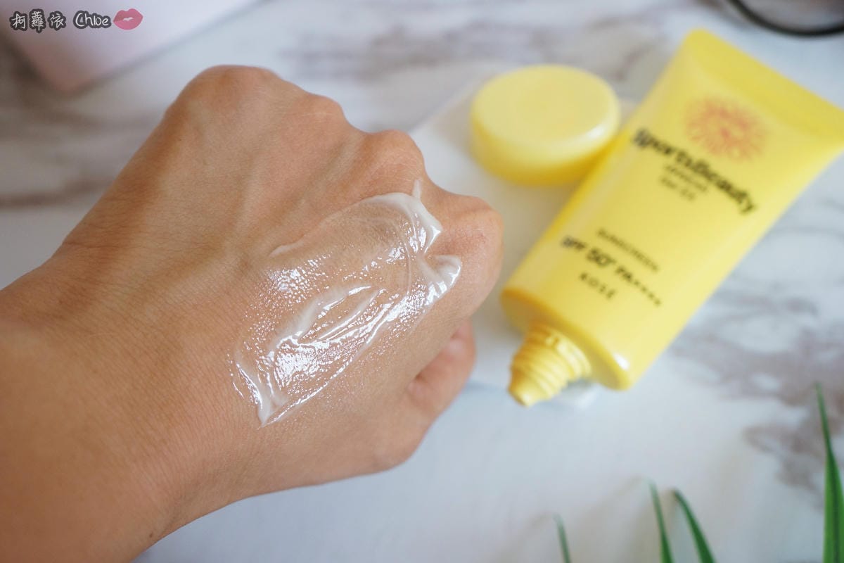 KOSE_Sports beauty極度水潤防曬凝膠6.JPG