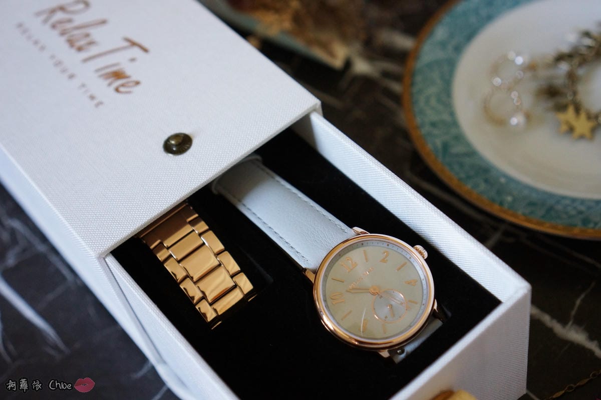 RELAX TIME 復古甜美錶款 Retro lady (RT-70-5)玫瑰金x藍灰 穿搭開箱 3.JPG RELAX TIME 復古甜美錶款 Retro lady (RT-70-5)玫瑰金x藍灰 穿搭開箱 3.JPG