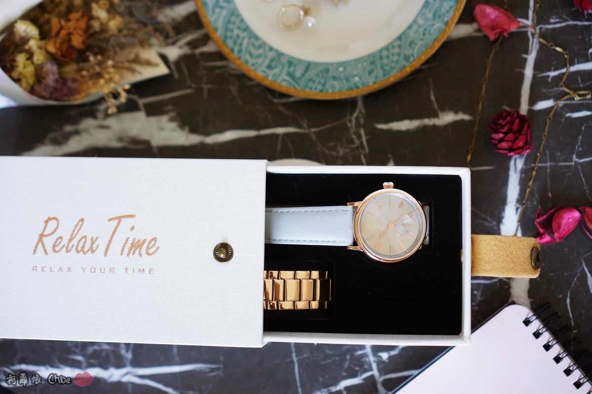 RELAX TIME 復古甜美錶款 Retro lady (RT-70-5)玫瑰金x藍灰 穿搭開箱 2.JPG RELAX TIME 復古甜美錶款 Retro lady (RT-70-5)玫瑰金x藍灰 穿搭開箱 2.JPG