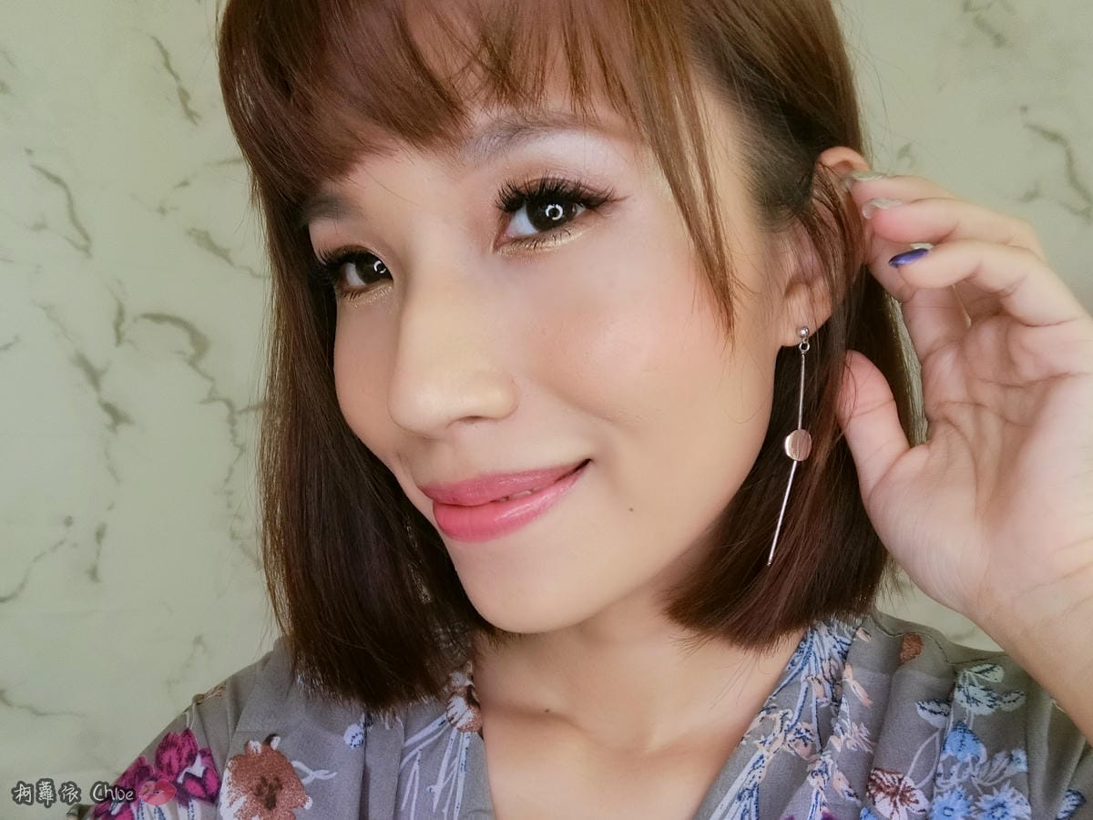 SWEETS SWEETS持久滾輪眼線液深邃眼影打底棒氣泡香檳眼影蜜22.JPG SWEETS SWEETS持久滾輪眼線液深邃眼影打底棒氣泡香檳眼影蜜22.JPG