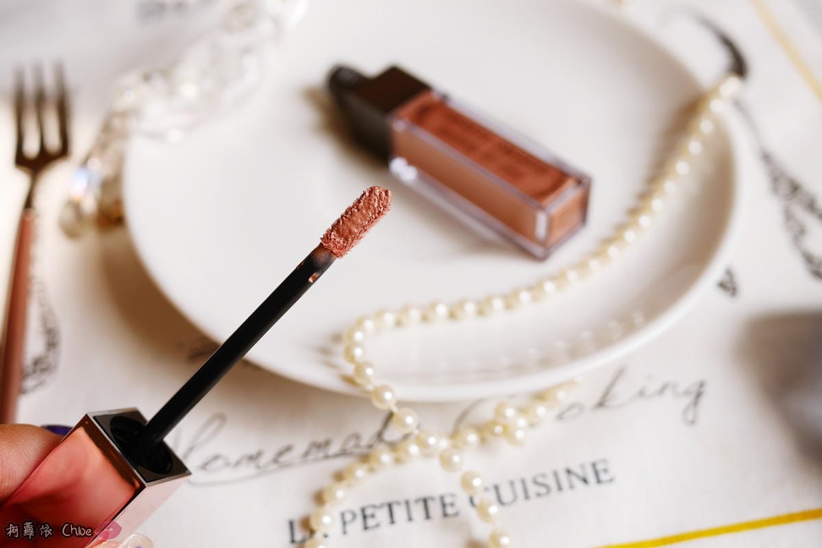 SWEETS SWEETS持久滾輪眼線液深邃眼影打底棒氣泡香檳眼影蜜10.JPG SWEETS SWEETS持久滾輪眼線液深邃眼影打底棒氣泡香檳眼影蜜10.JPG