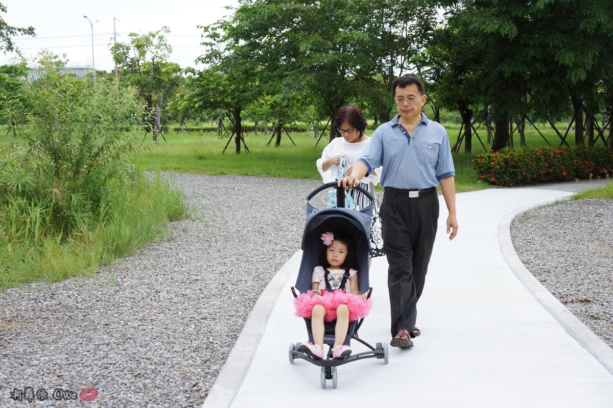 荷蘭Quinny 【最咕溜好推的輕巧時尚旅行車Yezz】開箱分享22.JPG 荷蘭Quinny 【最咕溜好推的輕巧時尚旅行車Yezz】開箱分享22.JPG