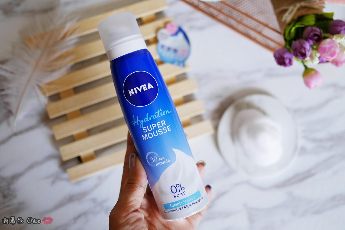 妮維雅超濃密泡沫保濕-潔面慕斯2.JPG 妮維雅超濃密泡沫保濕-潔面慕斯2.JPG