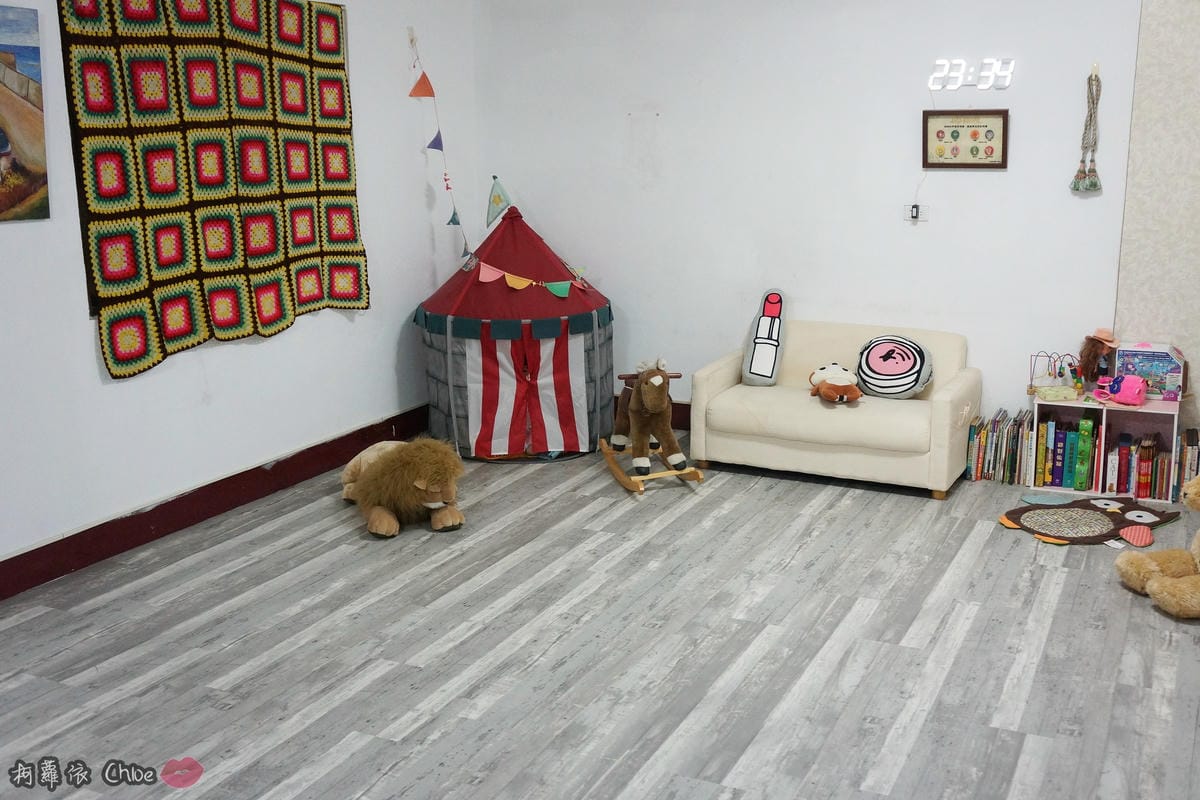 裝潢改造地板裝修富銘地板高雄富銘地板歐洲品牌地板免費到府安裝丈量39.JPG 裝潢改造地板裝修富銘地板高雄富銘地板歐洲品牌地板免費到府安裝丈量39.JPG