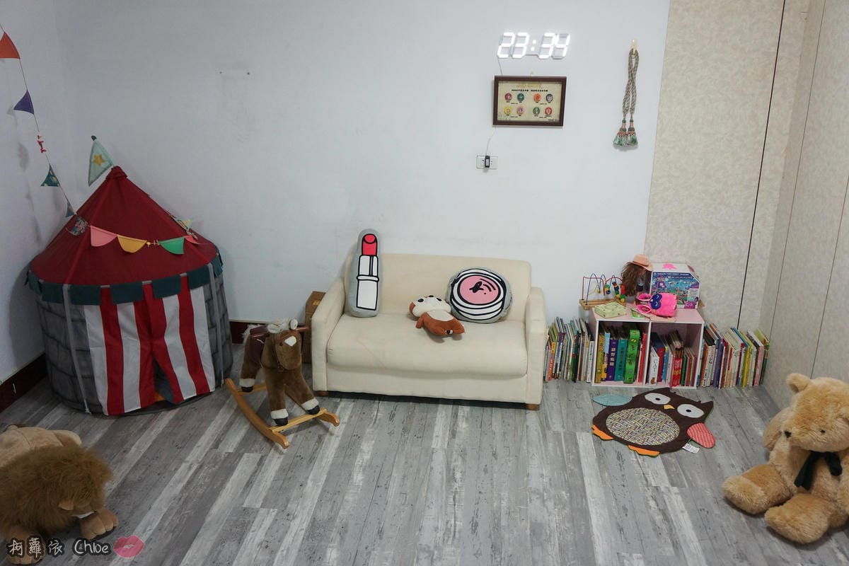 裝潢改造地板裝修富銘地板高雄富銘地板歐洲品牌地板免費到府安裝丈量38.JPG 裝潢改造地板裝修富銘地板高雄富銘地板歐洲品牌地板免費到府安裝丈量38.JPG