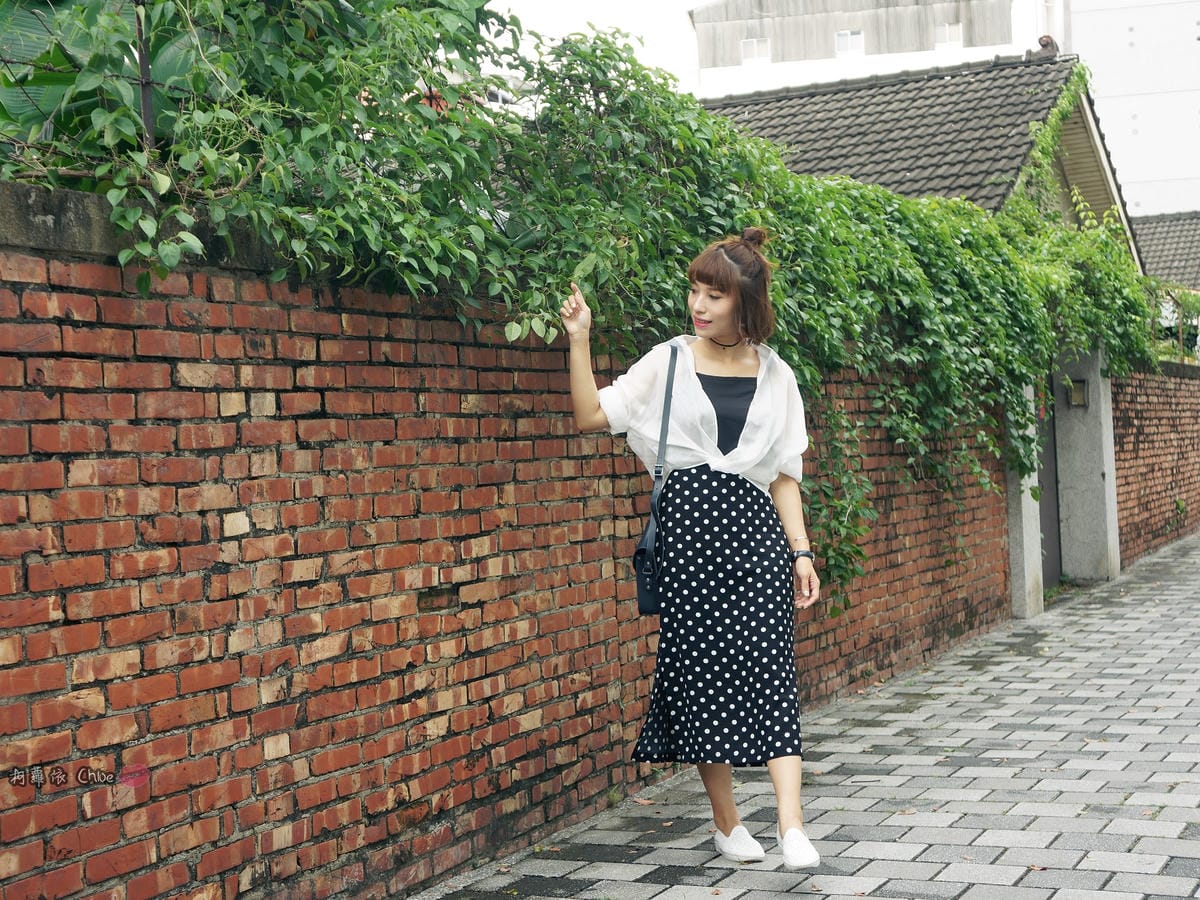 黑與白 就是經典!點點長裙重複穿搭Look Book1.JPG 黑與白 就是經典!點點長裙重複穿搭Look Book1.JPG