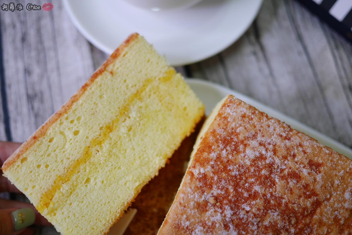 台南甜點 吉田家烘焙坊 古早味蛋糕 用料超實在!鹹蛋奶酥 蜂蜜芋頭必吃 熔岩巧克力小朋友最愛23.JPG 台南甜點 吉田家烘焙坊 古早味蛋糕 用料超實在!鹹蛋奶酥 蜂蜜芋頭必吃 熔岩巧克力小朋友最愛23.JPG