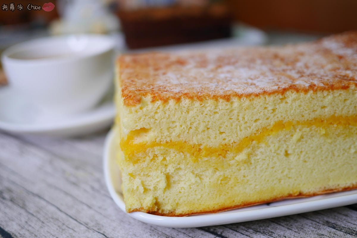 台南甜點 吉田家烘焙坊 古早味蛋糕 用料超實在!鹹蛋奶酥 蜂蜜芋頭必吃 熔岩巧克力小朋友最愛21.JPG 台南甜點 吉田家烘焙坊 古早味蛋糕 用料超實在!鹹蛋奶酥 蜂蜜芋頭必吃 熔岩巧克力小朋友最愛21.JPG