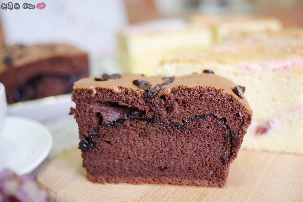 台南甜點 吉田家烘焙坊 古早味蛋糕 用料超實在!鹹蛋奶酥 蜂蜜芋頭必吃 熔岩巧克力小朋友最愛18.JPG 台南甜點 吉田家烘焙坊 古早味蛋糕 用料超實在!鹹蛋奶酥 蜂蜜芋頭必吃 熔岩巧克力小朋友最愛18.JPG