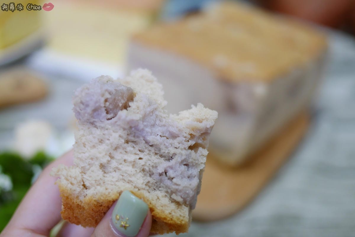 台南甜點 吉田家烘焙坊 古早味蛋糕 用料超實在!鹹蛋奶酥 蜂蜜芋頭必吃 熔岩巧克力小朋友最愛28.JPG 台南甜點 吉田家烘焙坊 古早味蛋糕 用料超實在!鹹蛋奶酥 蜂蜜芋頭必吃 熔岩巧克力小朋友最愛28.JPG