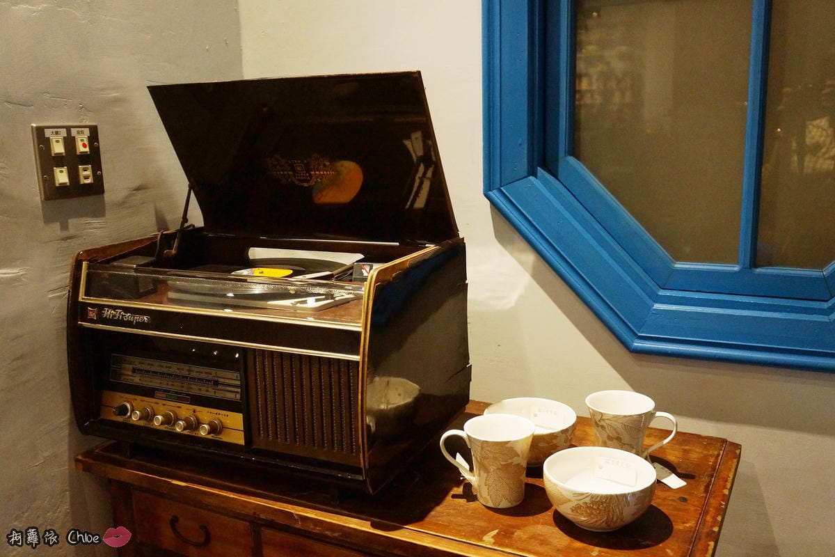 台南民宿推薦 隱身巷弄的特色老屋!奢華古樸兼具風格赤崁璽樓合法民宿一泊一食 台南住宿推薦42.JPG