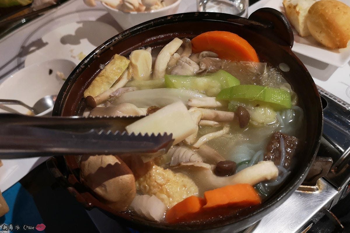 台南民宿推薦 隱身巷弄的特色老屋!奢華古樸兼具風格赤崁璽樓合法民宿一泊一食 台南住宿推薦54.jpg