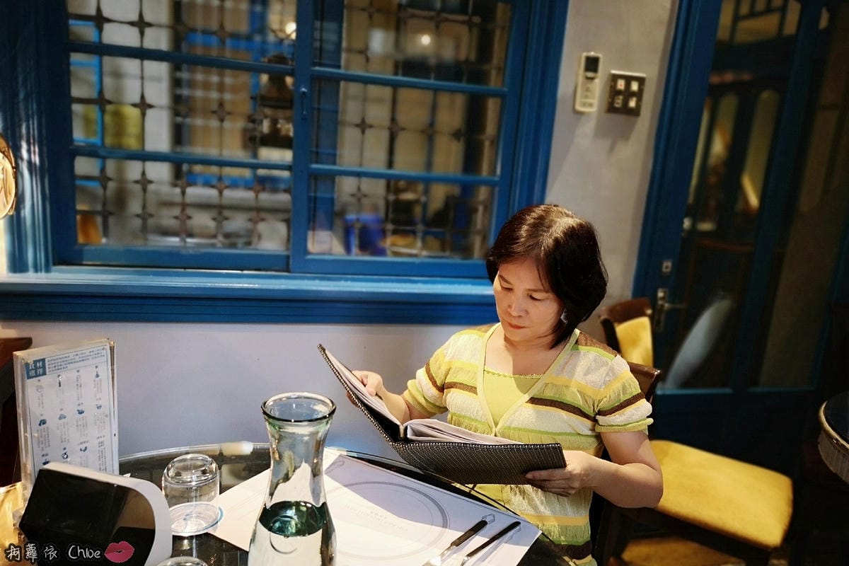 台南民宿推薦 隱身巷弄的特色老屋!奢華古樸兼具風格赤崁璽樓合法民宿一泊一食 台南住宿推薦46.jpg