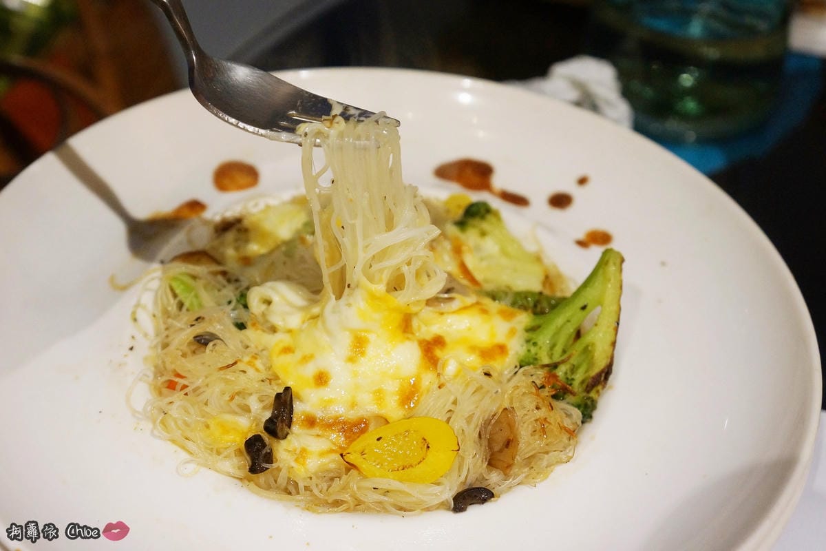 台南民宿推薦 隱身巷弄的特色老屋!奢華古樸兼具風格赤崁璽樓合法民宿一泊一食 台南住宿推薦57.JPG