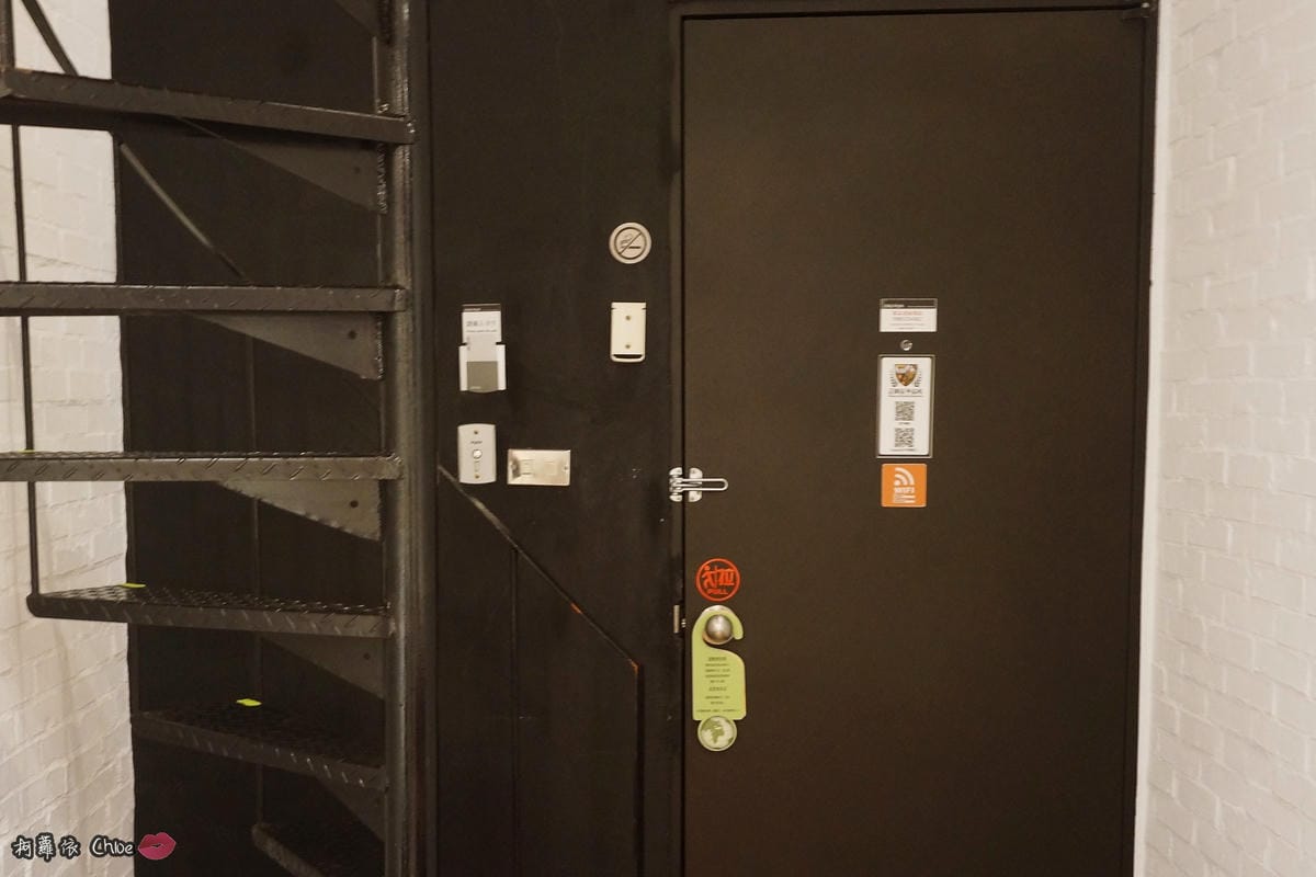 台南住宿 老屋改造工業風 樓中樓特色民宿 正興延平民宿 台南民宿推薦 小資背包客必看31.JPG 台南住宿 老屋改造工業風 樓中樓特色民宿 正興延平民宿 台南民宿推薦 小資背包客必看31.JPG