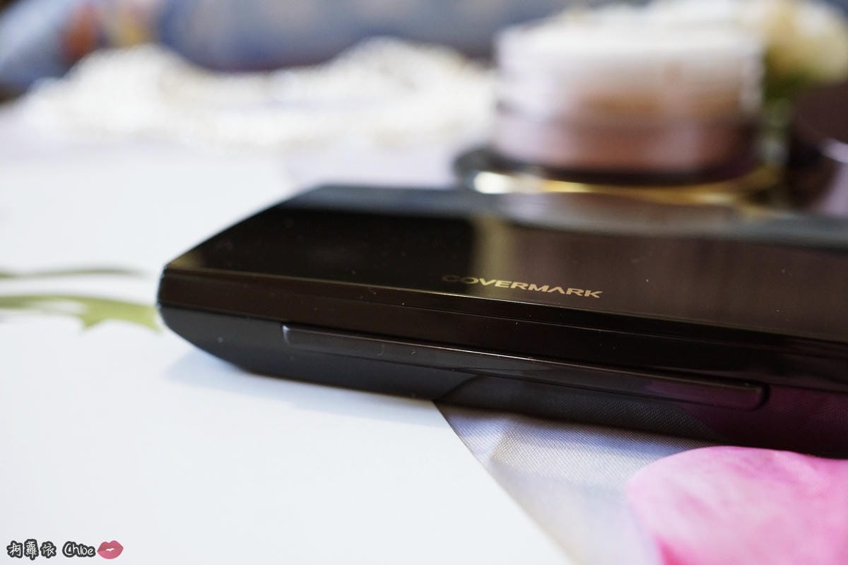 底妝經得起考驗!高遮瑕 保濕,塑造新肌感COVERMARK水漾嫩肌鑽石光無瑕粉霜 水漾嫩肌鑽石光蜜粉2A.JPG 底妝經得起考驗!高遮瑕 保濕,塑造新肌感COVERMARK水漾嫩肌鑽石光無瑕粉霜 水漾嫩肌鑽石光蜜粉2A.JPG