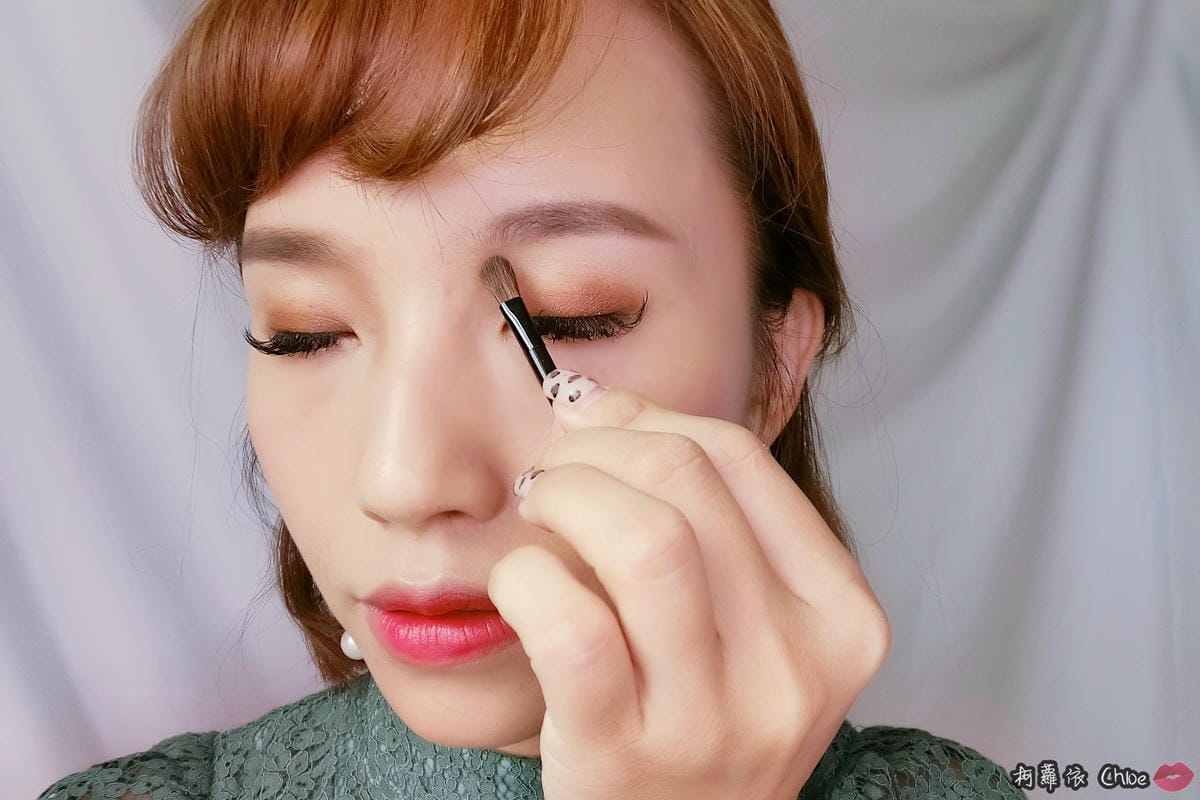 兩款眉型分享!重點打亮X鼻影修容X描繪自然眉型一盒完成!INTEGRATE櫻特芮極緻立體四色眉粉盒持久不掉色12.JPG 兩款眉型分享!重點打亮X鼻影修容X描繪自然眉型一盒完成!INTEGRATE櫻特芮極緻立體四色眉粉盒持久不掉色12.JPG