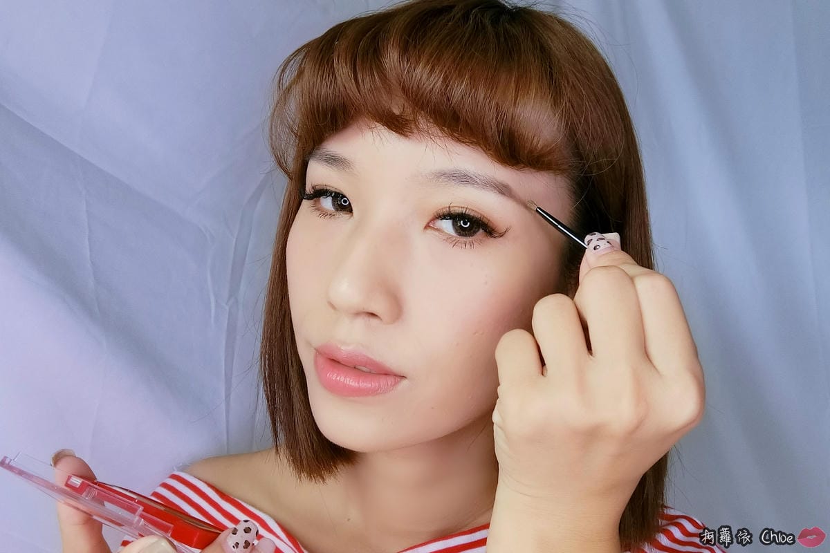 兩款眉型分享!重點打亮X鼻影修容X描繪自然眉型一盒完成!INTEGRATE櫻特芮極緻立體四色眉粉盒持久不掉色20.JPG 兩款眉型分享!重點打亮X鼻影修容X描繪自然眉型一盒完成!INTEGRATE櫻特芮極緻立體四色眉粉盒持久不掉色20.JPG