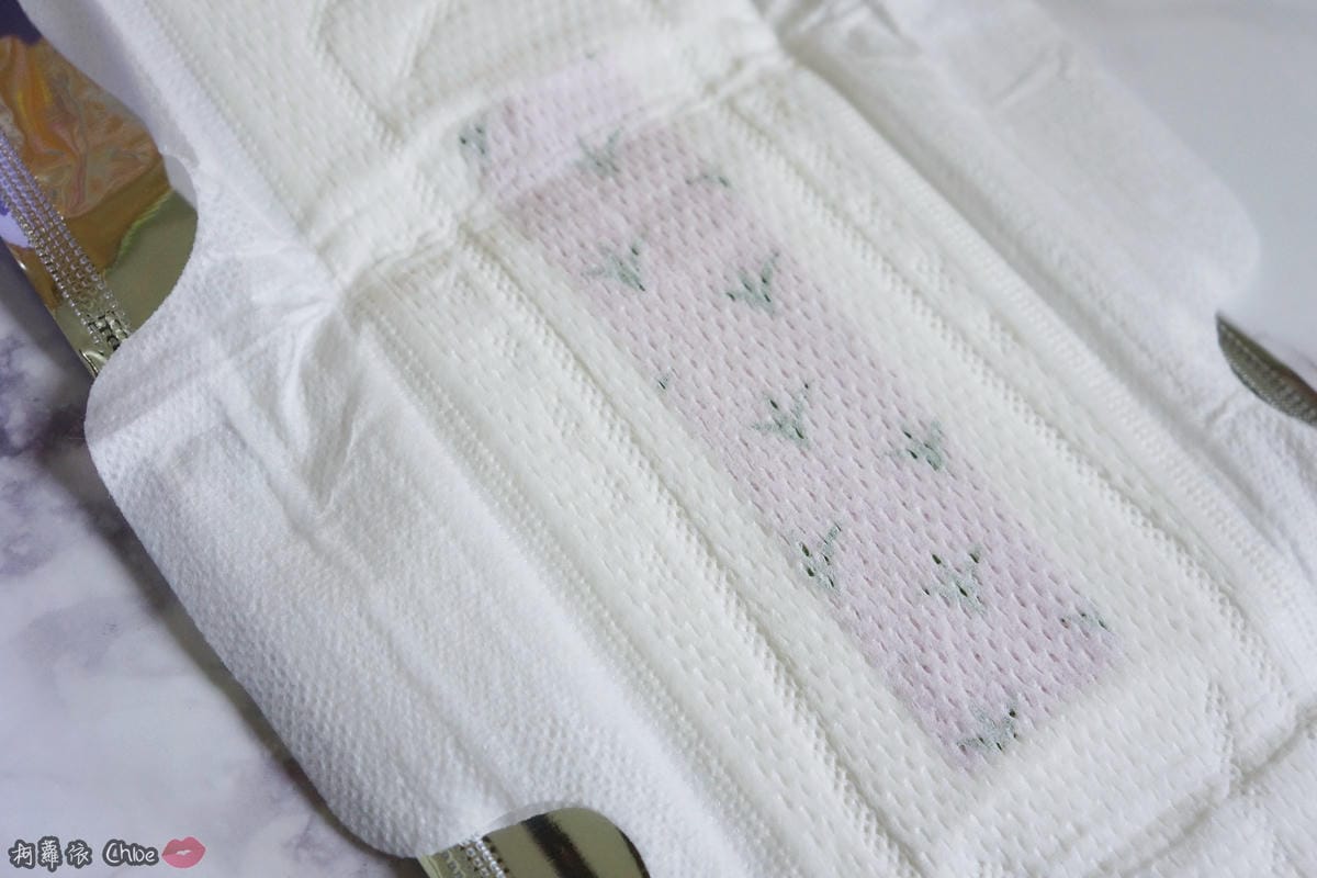 呵護妳打擊悶感!Mdmmd. 飛天小女警限定聯名款xHer護妳新涼感抑菌衛生棉30.JPG 呵護妳打擊悶感!Mdmmd. 飛天小女警限定聯名款xHer護妳新涼感抑菌衛生棉30.JPG