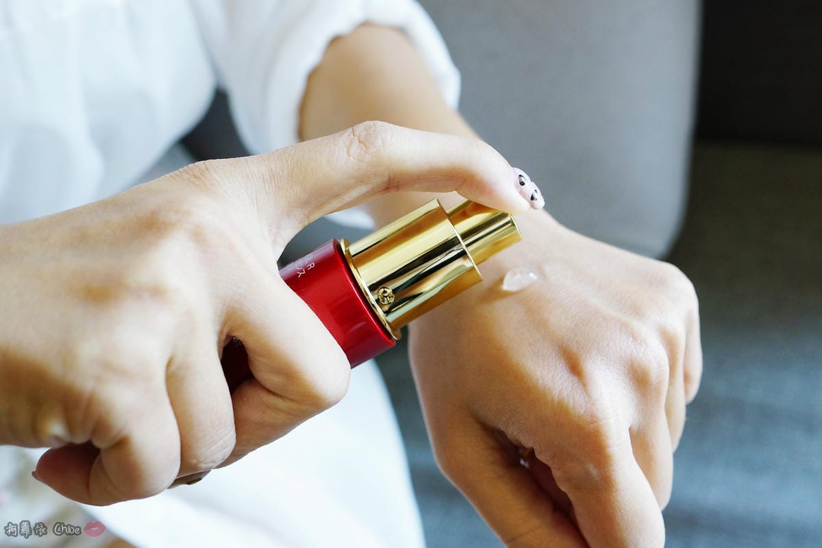 開啟抗老續航力KISS ME 奇士美化粧品煥妍金萃逆齡亮白系列&puravida 柔焦霧光美顏乳7.JPG 開啟抗老續航力KISS ME 奇士美化粧品煥妍金萃逆齡亮白系列&puravida 柔焦霧光美顏乳7.JPG