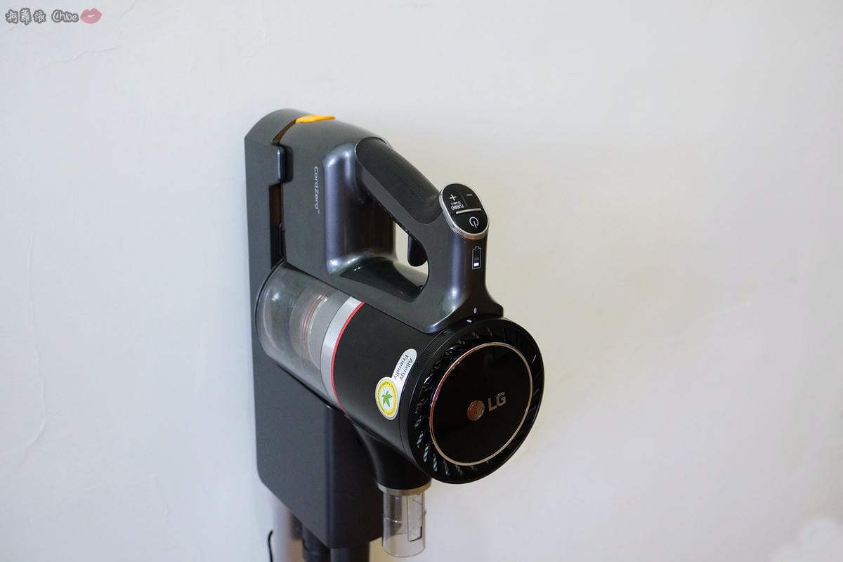 開箱 LG CordZero A9+ 快清式無線吸塵器 吸力強 乾淨 x 輕鬆 x 耐用 再升級17.JPG 開箱 LG CordZero A9+ 快清式無線吸塵器 吸力強 乾淨 x 輕鬆 x 耐用 再升級17.JPG