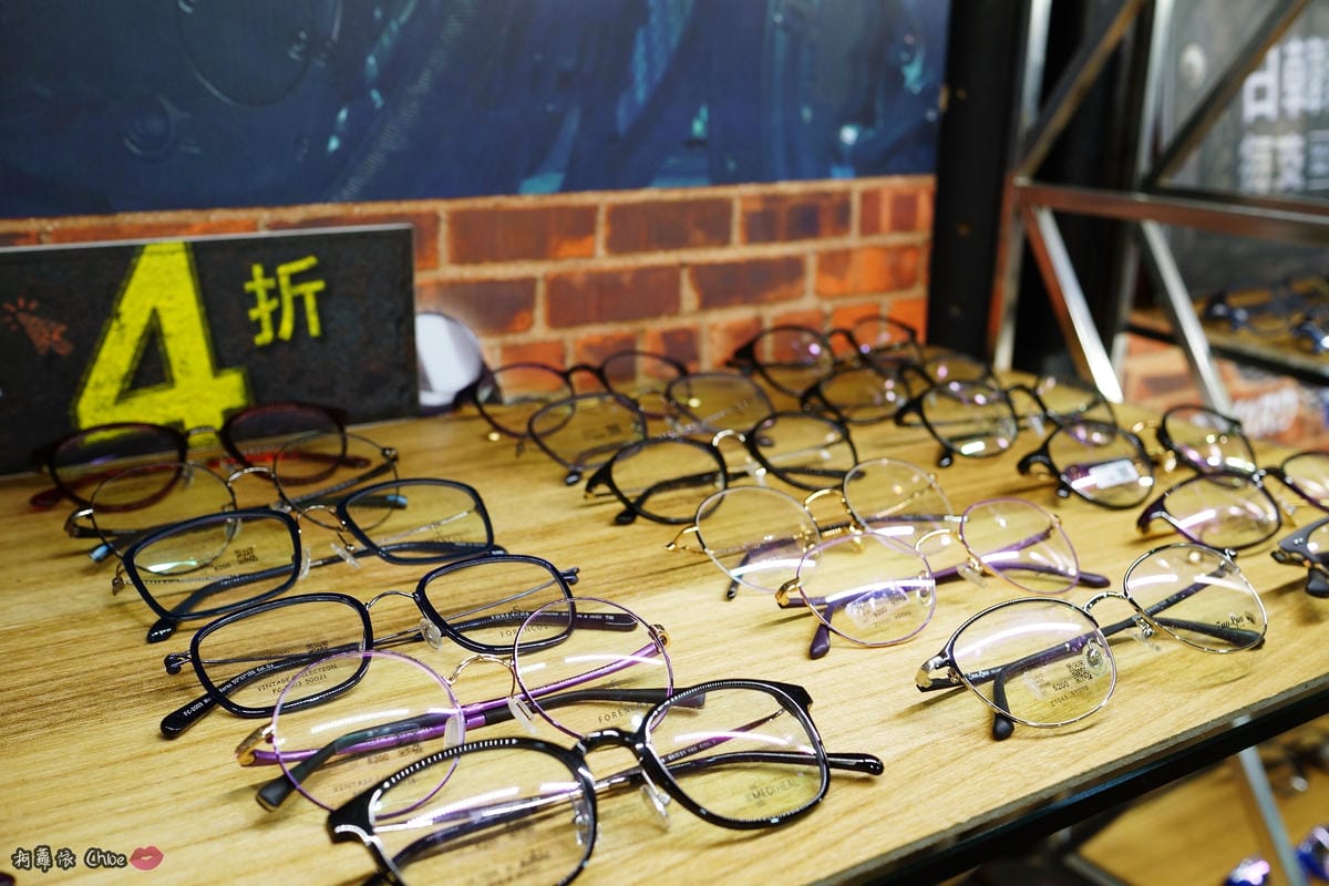 台南眼鏡 時尚穿搭必備!眼鏡就到仁愛眼鏡Xoptical享受親切服務 快時尚 一家配鏡全省服務53.JPG 台南眼鏡 時尚穿搭必備!眼鏡就到仁愛眼鏡Xoptical享受親切服務 快時尚 一家配鏡全省服務53.JPG