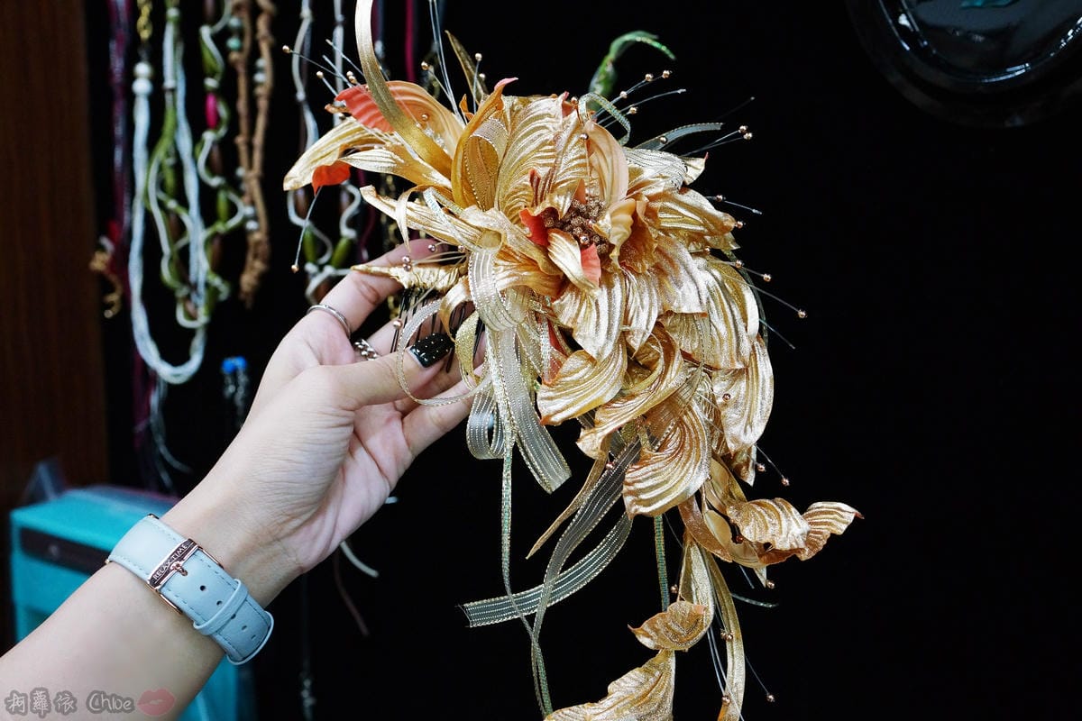 高雄手工花 手工伊巫花的魅力！御織園伊巫花 新秘頭花婚禮頭花胸花出租19.JPG