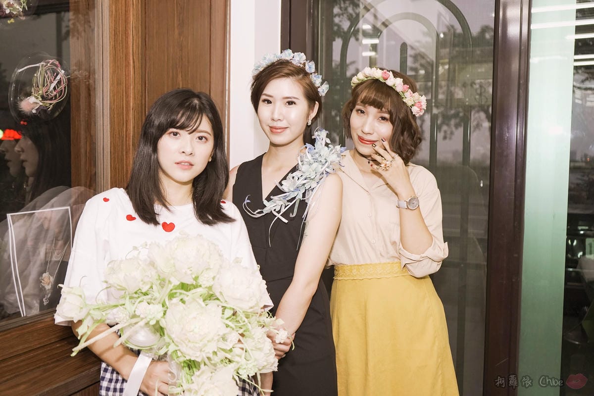 高雄手工花 手工伊巫花的魅力！御織園伊巫花 新秘頭花婚禮頭花胸花出租39.jpeg