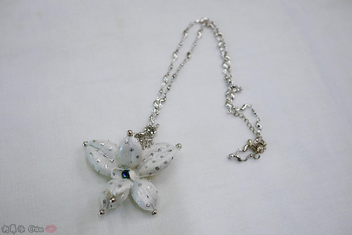 高雄手工花 手工伊巫花的魅力！御織園伊巫花 新秘頭花婚禮頭花胸花出租23.JPG