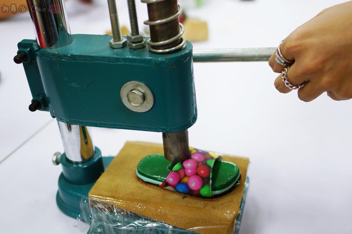 彰化景點 彰化鄉讚 立瑝拖鞋文創工坊 人字托．各式拖鞋．蝶谷巴特拖鞋DIY23.JPG